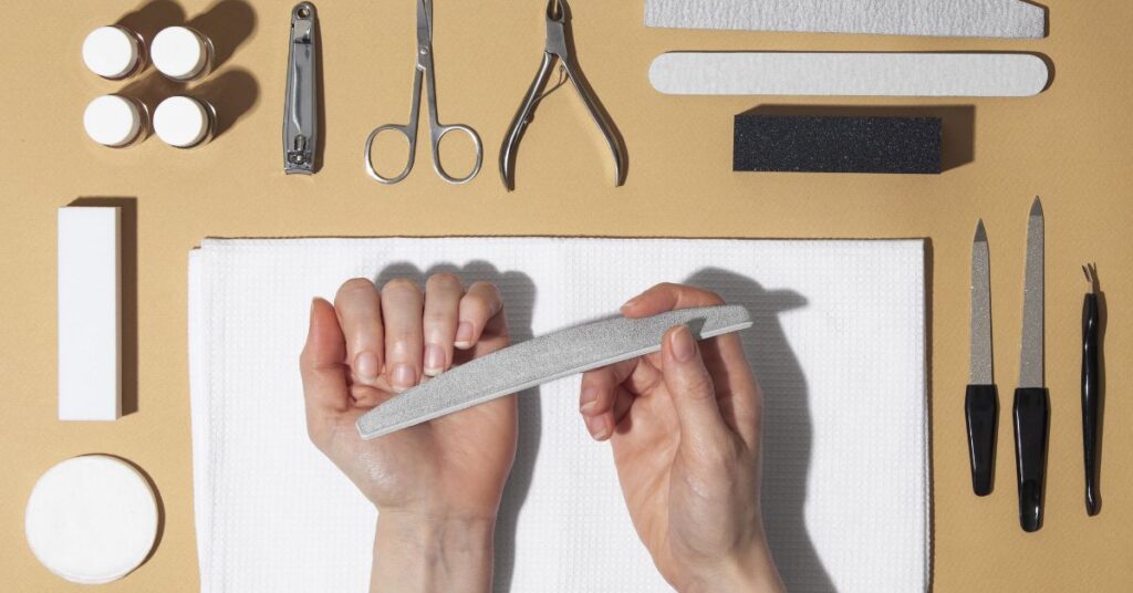 Best Nail Clippers for Seniors| Easy & Safe Choices important features to look for